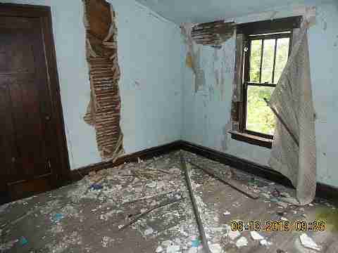 2549 Drexel (17)_m.jpg